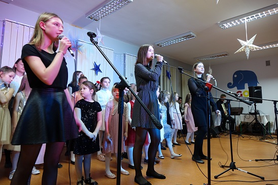 NOWOROCZNY KONCERT ZESPOŁU &bdquo;FRAJDA&rdquo; - relacja - zdjęcie 6