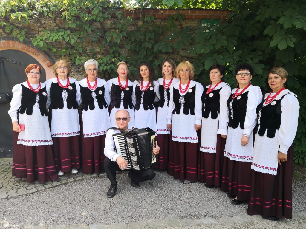 Zesp&oacute;ł Folklorystyczny "Swojacy" w Wojsławicach - zdjęcie 2
