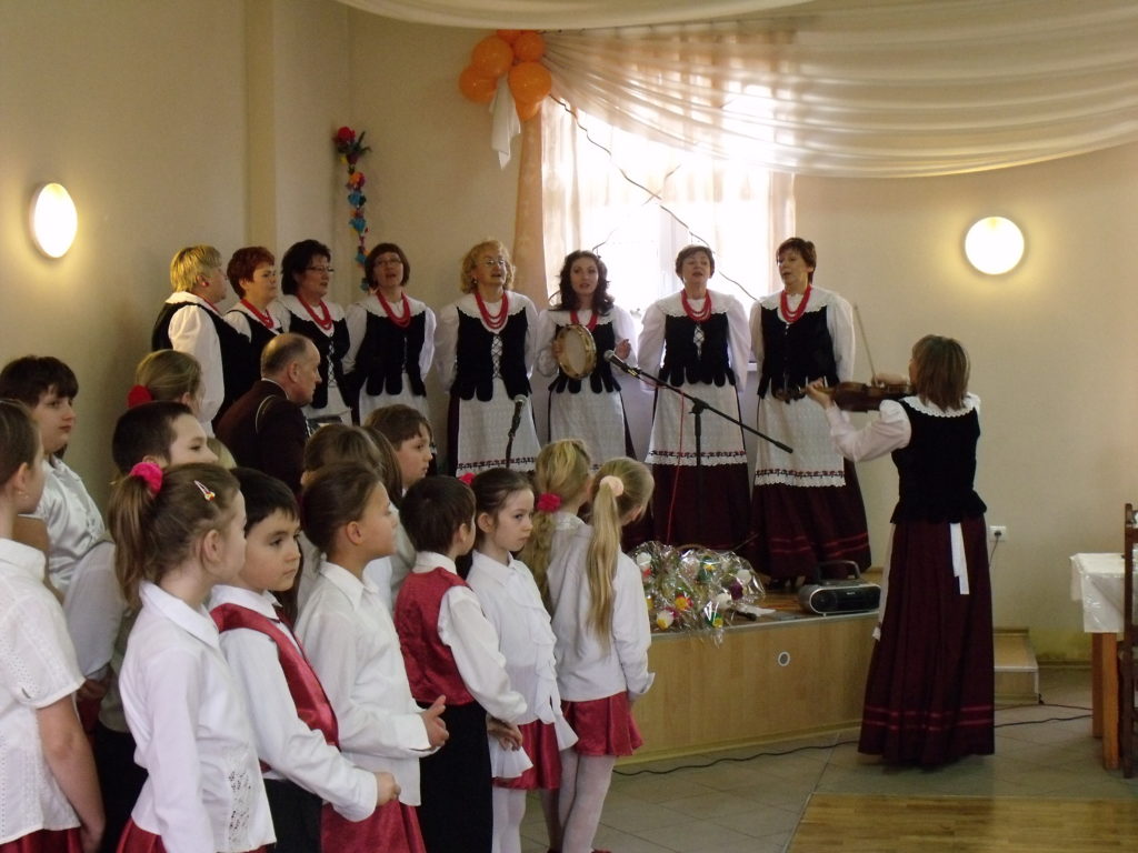 Zesp&oacute;ł Folklorystyczny "Swojacy" z Radwanic - za nami 20 lat - zdjęcie 11