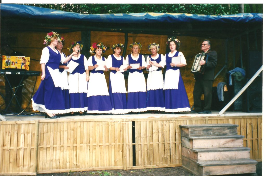 Zesp&oacute;ł Folklorystyczny "Swojacy" z Radwanic - za nami 20 lat - zdjęcie 6